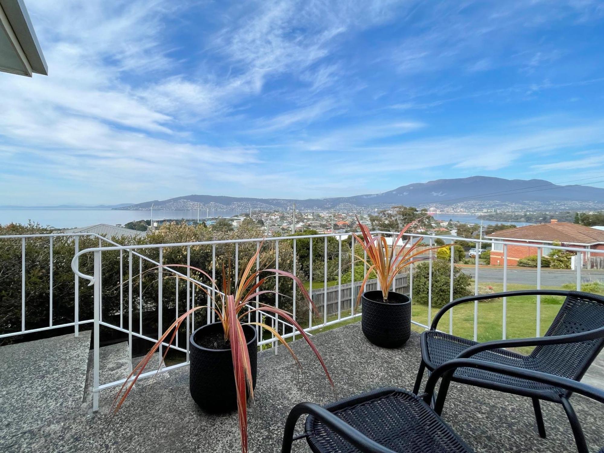 Bella Vista On Beach Hobart Bagian luar foto